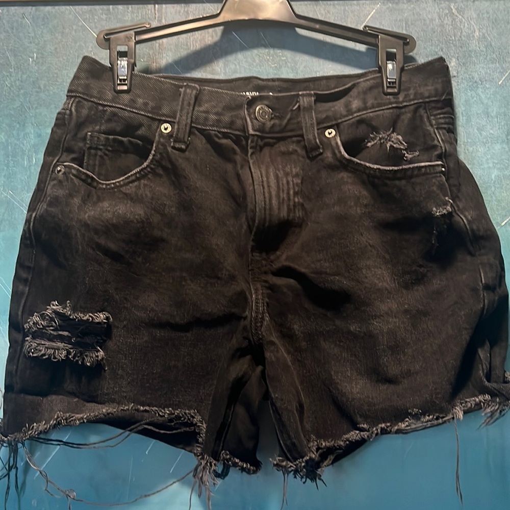Black distressed shorts size 2 old navy